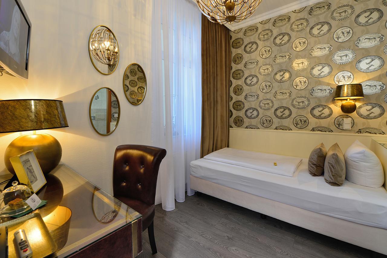 Hotel Domstern โคโลญ ภายนอก รูปภาพ