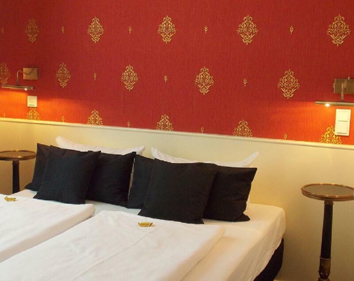 Hotel Domstern โคโลญ ภายนอก รูปภาพ